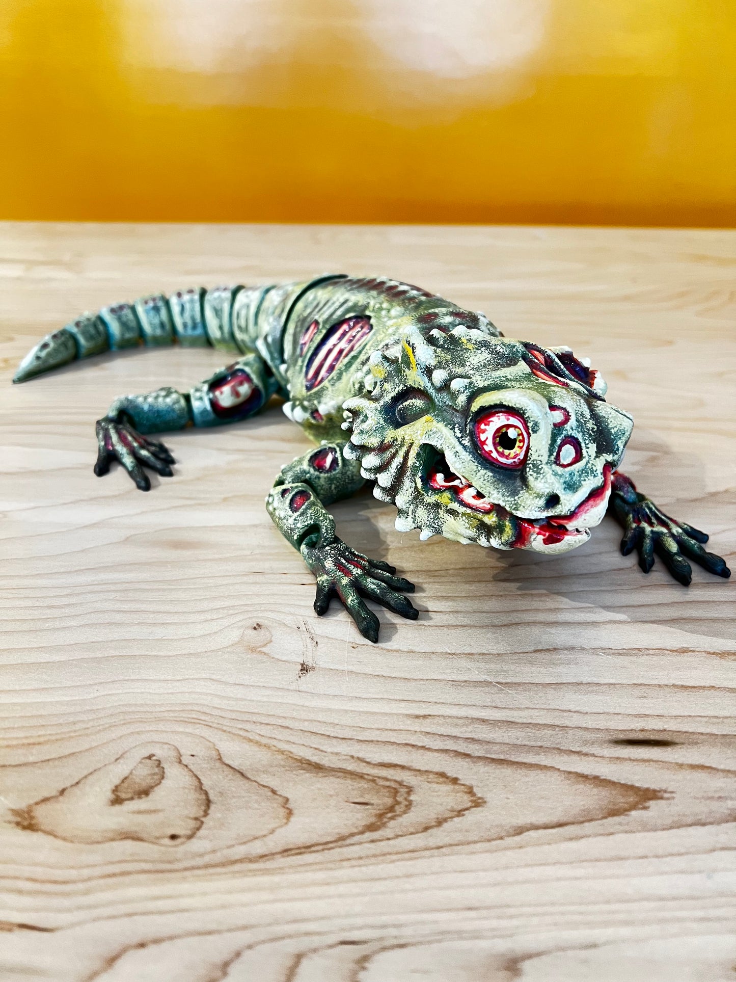 Zombie Bearded Dragon Handpainted-regular