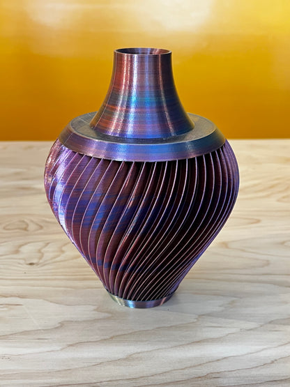 Kumo Vase